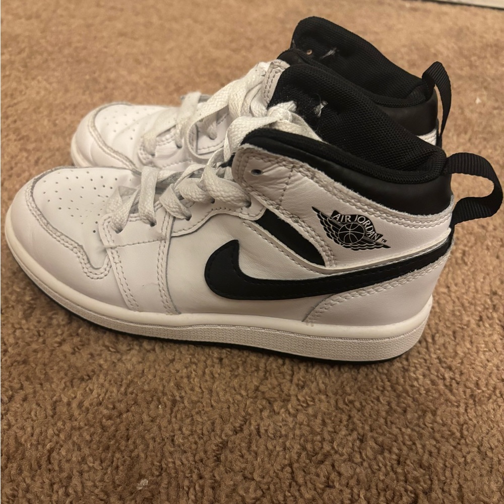 Nike Air Jordan Kids' Sneakers in White and Black